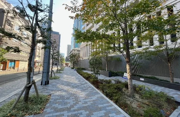 アクセス